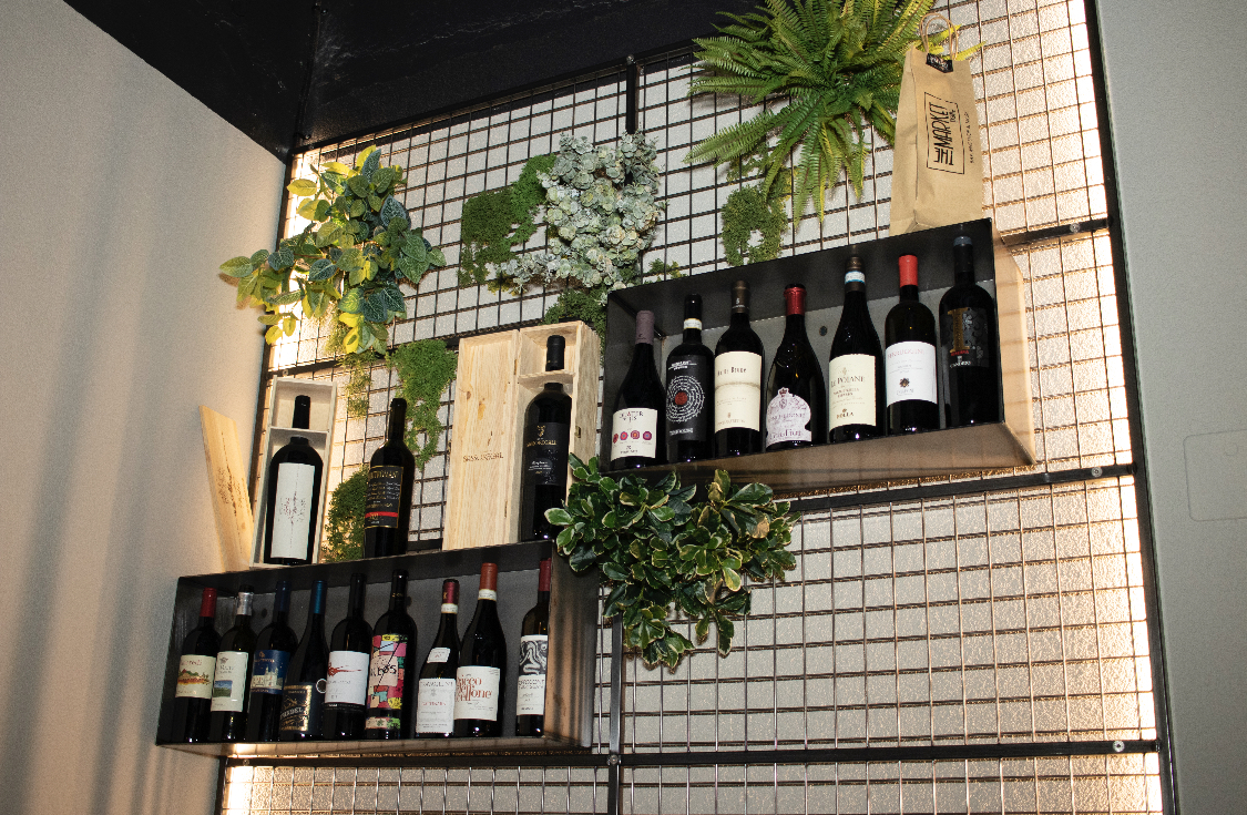 La parete dei vini